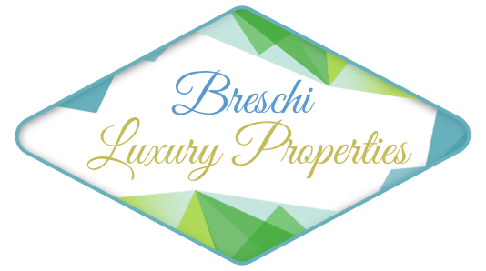 Breschi Luxury Villa Rentals