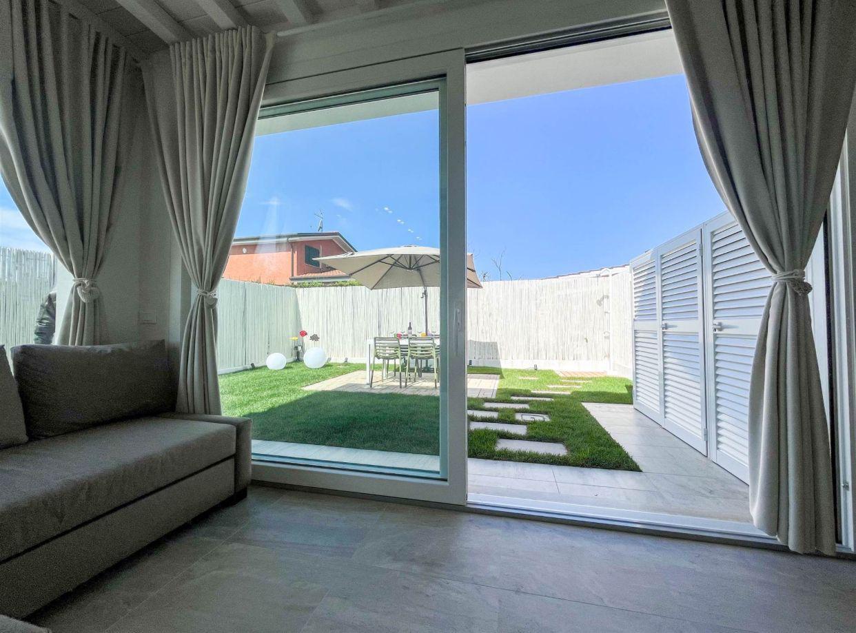 Luxury Villas for Rent in Forte dei Marmi